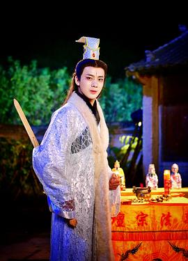 吴逸伽
