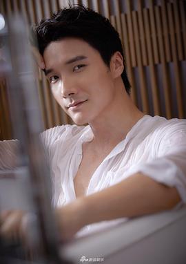 李泰