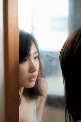高桥朱里
