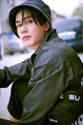 李昕哲