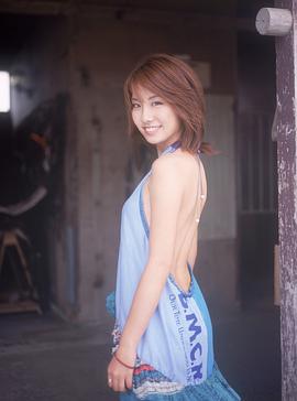 山本梓