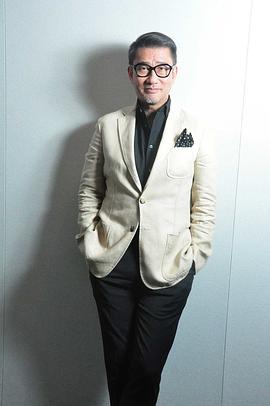 中井贵一