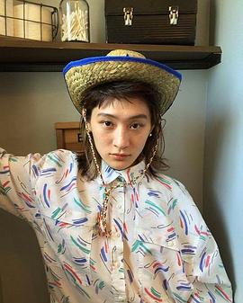 KOM I