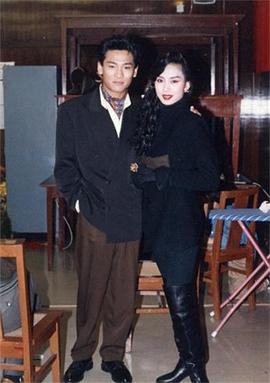 杜德伟