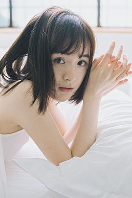 李依伊