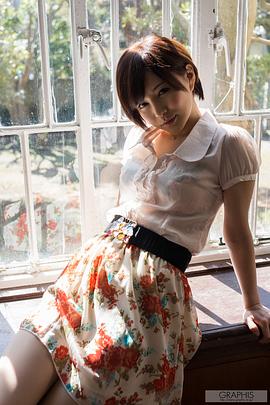 小泉彩