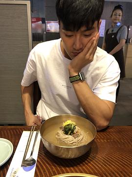 崔始源