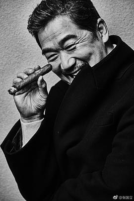 张国立