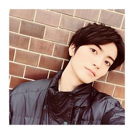 山本凉介