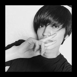 山本凉介