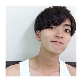 山本凉介