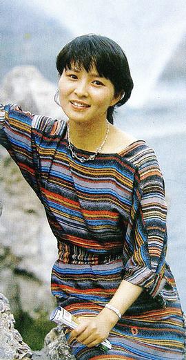 李羚