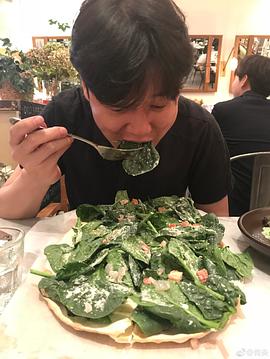 肖央