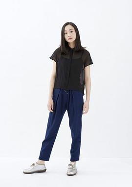 小野百合子