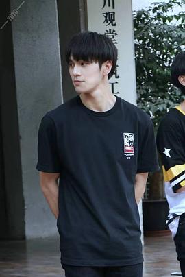 罗杰