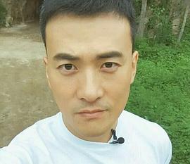 赫子铭