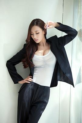 王李丹妮