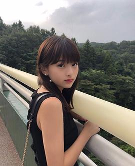 出口夏希