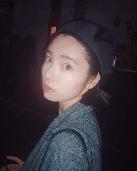 向里忧香