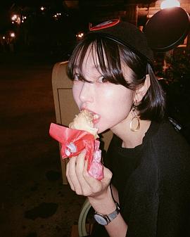 向里忧香