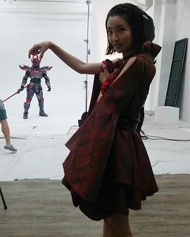 向里忧香