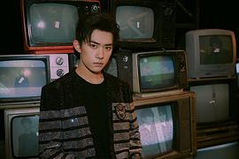 易烊千玺