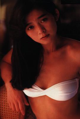 秋元知美