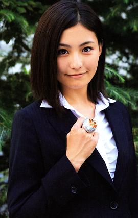高山侑子