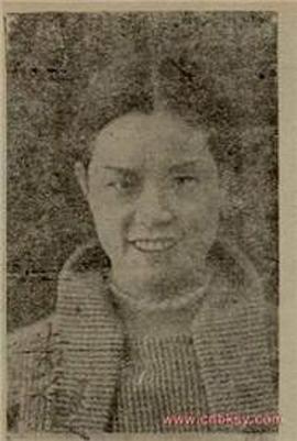 黄候
