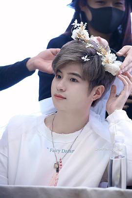 拉塔维·吉沃叻拉