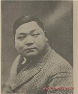 黄君甫