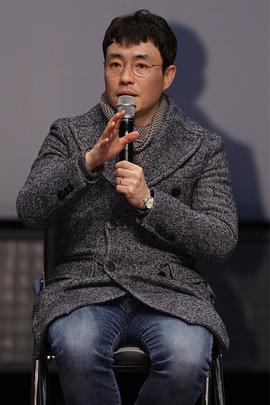 柳昇完