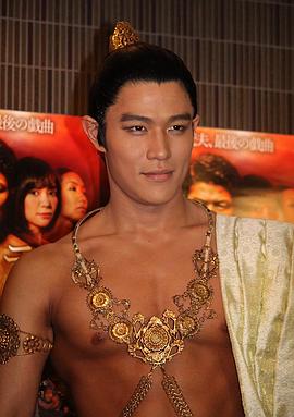 铃木亮平