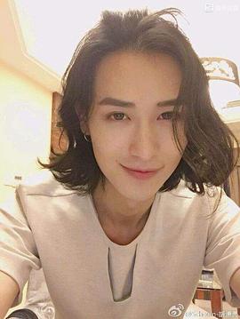 胡潇灵