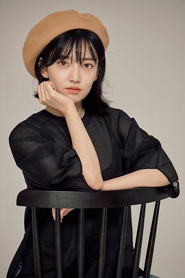 金智仁