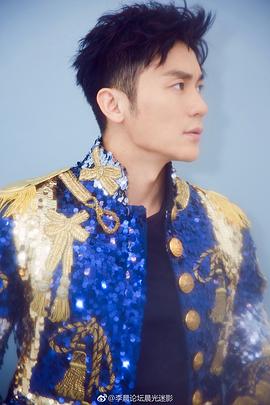 李晨