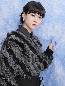 栗林蓝希