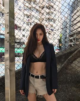 金泫雅