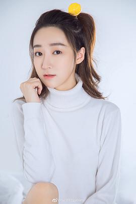 侯佩岑