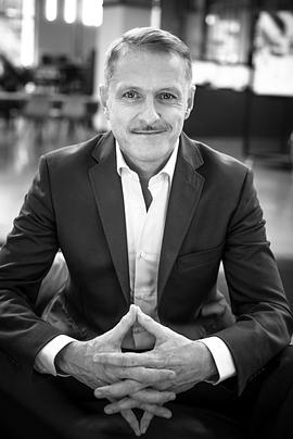 Jacek Poniedzialek