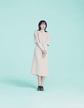 李荷娜