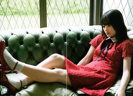 山下美月