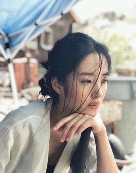 杨采钰