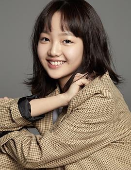 李彩尹