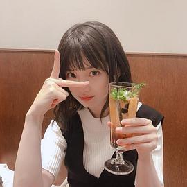 弘中绫香