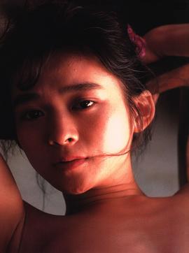 秋元知美