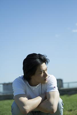 蒋昀霖