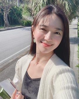 李伊利雅