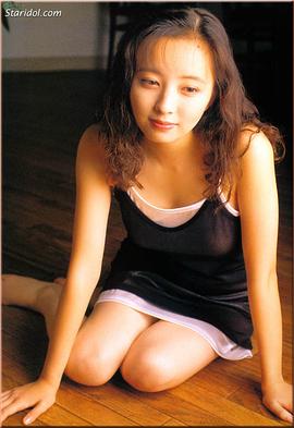 高桥由美子