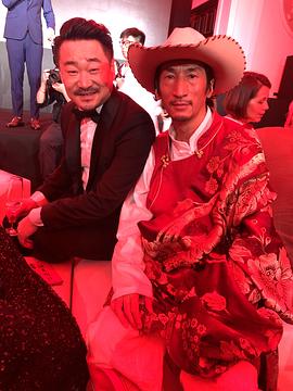 居琼钦哲